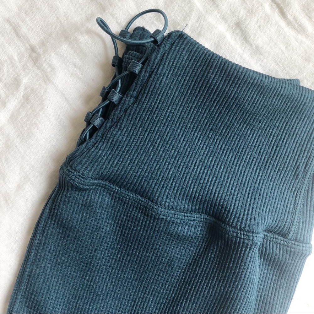 Fabletics High-Waisted Rib Leggings - Picture 4 of 13